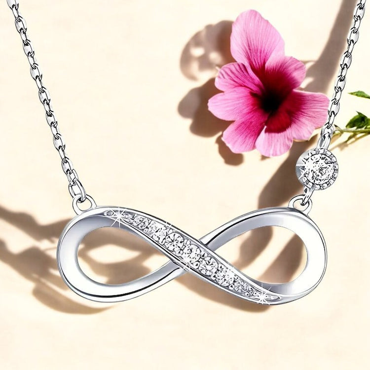 Halskette Unendlichkeit 925er Silber mit Zirkonia