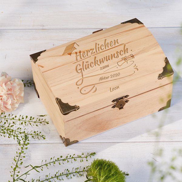 Schatztruhe zum Abschluss mit Wunschtext