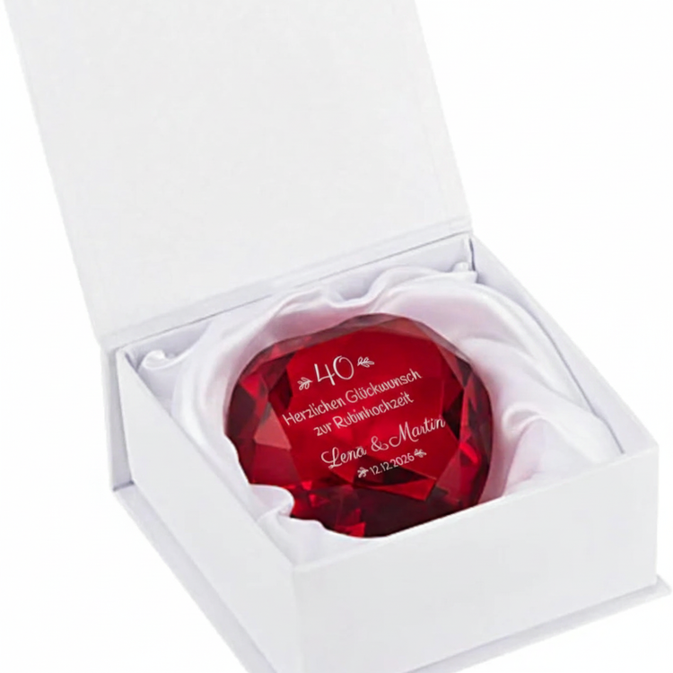Glasdiamant zur Rubinhochzeit mit Gravur