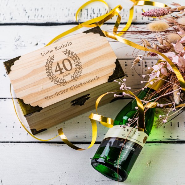 Personalisierbare Schatztruhe zum 40. Geburtstag