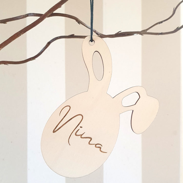 Personalisierter Osteranhänger Osterhase aus Holz