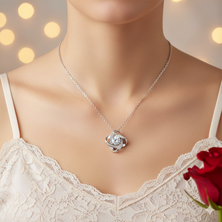 Liebesknotenkette Haltende Hände