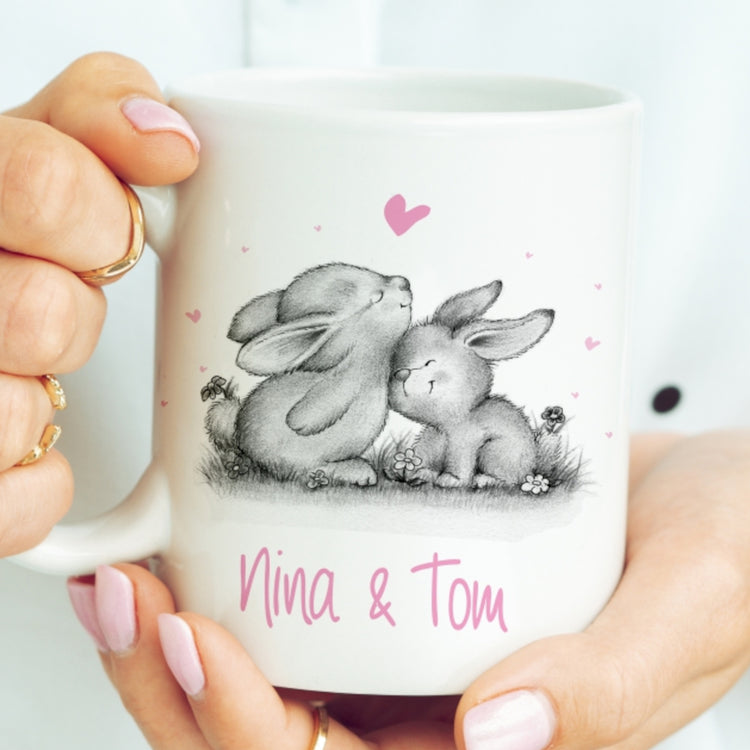 Weiße Tasse verliebte Hasen mit Personalisierung